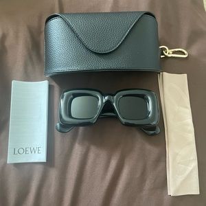 Loewe Shades